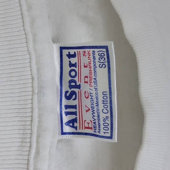 Vintage 2000 Graphic Puma Cougar T-shirt Size Small - Picture 5 of 11